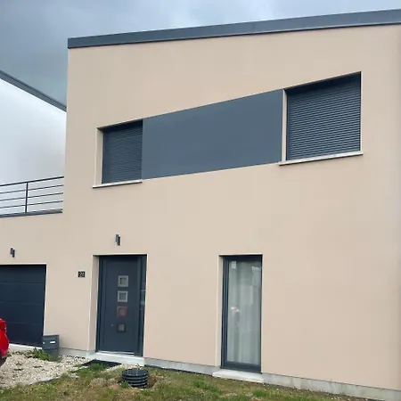 Moderne 2 Personnes Avec Parking Gratuit Acces Jardin Augny